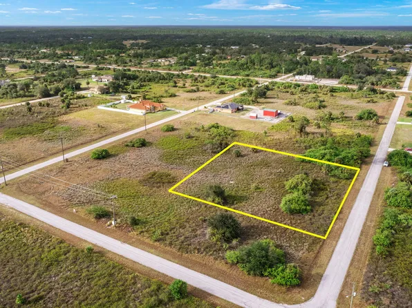 1505 Louis Avenue, Lehigh Acres, FL 33972