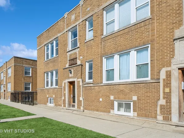 4546 W Barry Ave #2, Chicago, IL 60641