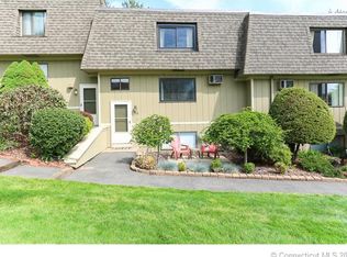 58 Suffield Meadow Dr, Suffield, CT 06078
