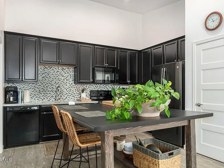 3900 E Baseline Rd #113 — Photo 14
