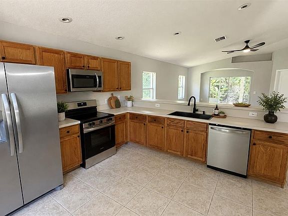 5th image of 649 MACON DRIVE