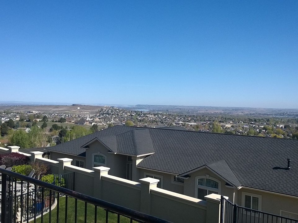 View - River to White Bluffs
