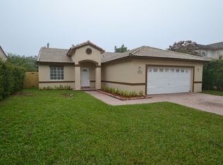 7863 SW 161st Pl, Miami, FL 33193