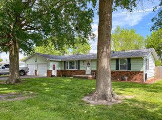 508 W Fredrick, Thomasboro, IL