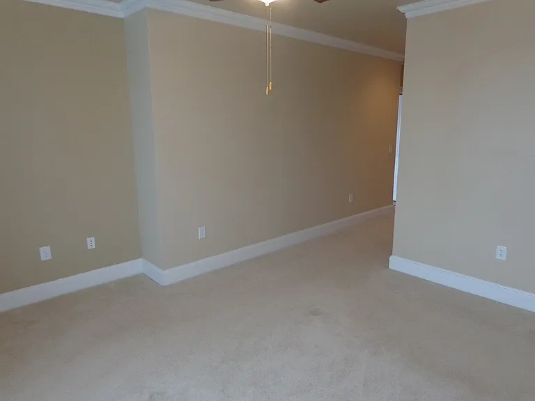 4500 Pretty Lake Ave #B2 — Photo 8