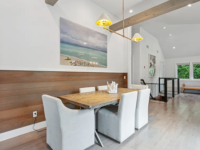 7 Dellaria Ave — Photo 11