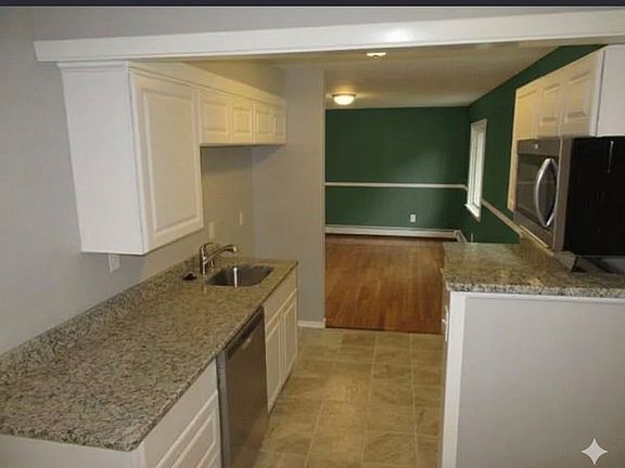 3rd image of 14A Brentwood Dr