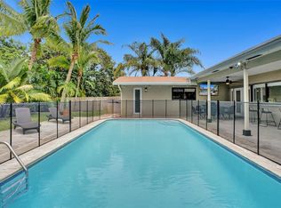4233 Van Buren St, Hollywood, FL 33021