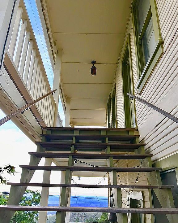 121 3rd St Jerome AZ Zillow