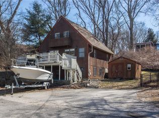 15 Springcove Rd, Narragansett, RI 02882