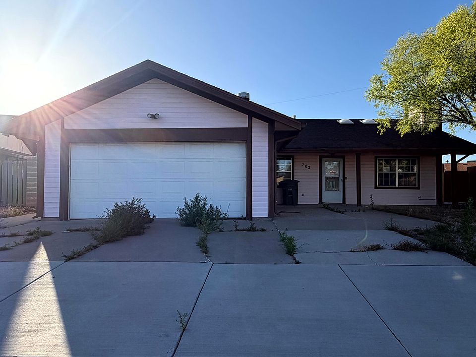 1st image of 302 Zia Ct