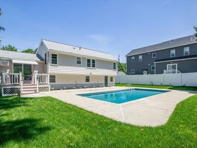 42 Stevens Ave, Braintree, MA, 02184