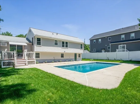 42 Stevens Ave, Braintree, MA 02184