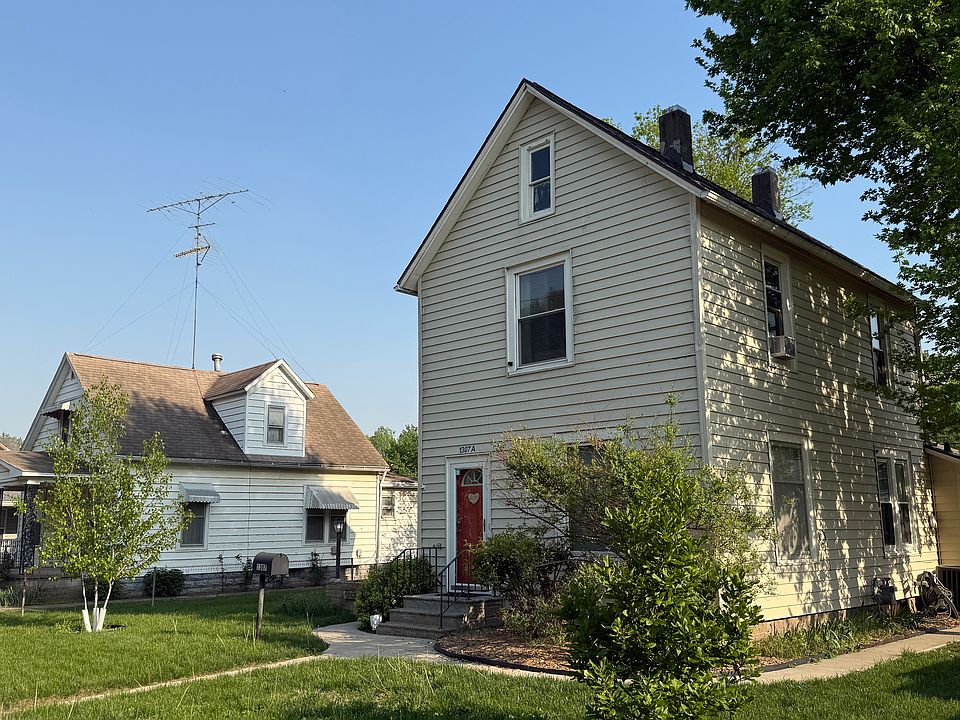 1st image of 1307 NE Seward Ave #B