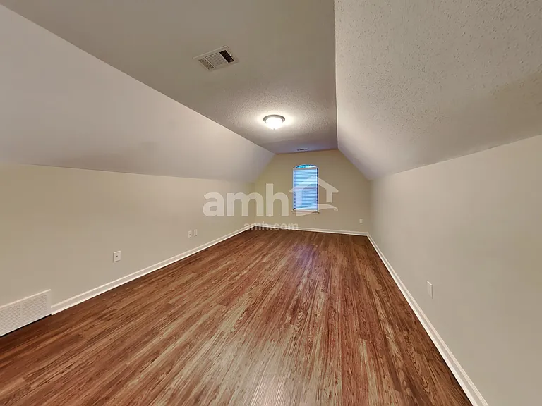 7708 Romero Dr — Photo 17