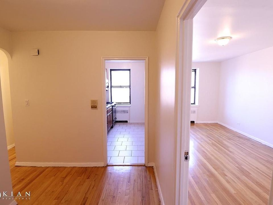 1st image of 6536 99th St APT 6H