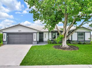 1071 NW 8th St, Boca Raton, FL 33486