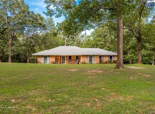 183 Douglas Dr, Stonewall, LA 71078