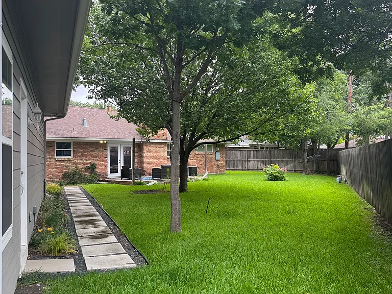 9619 Liptonshire Dr — Photo 30