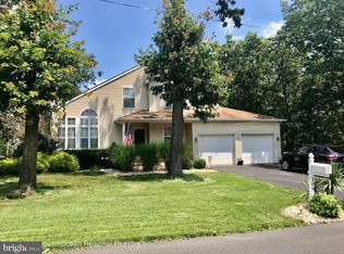109 Walnut Dr, Brick, NJ 08724