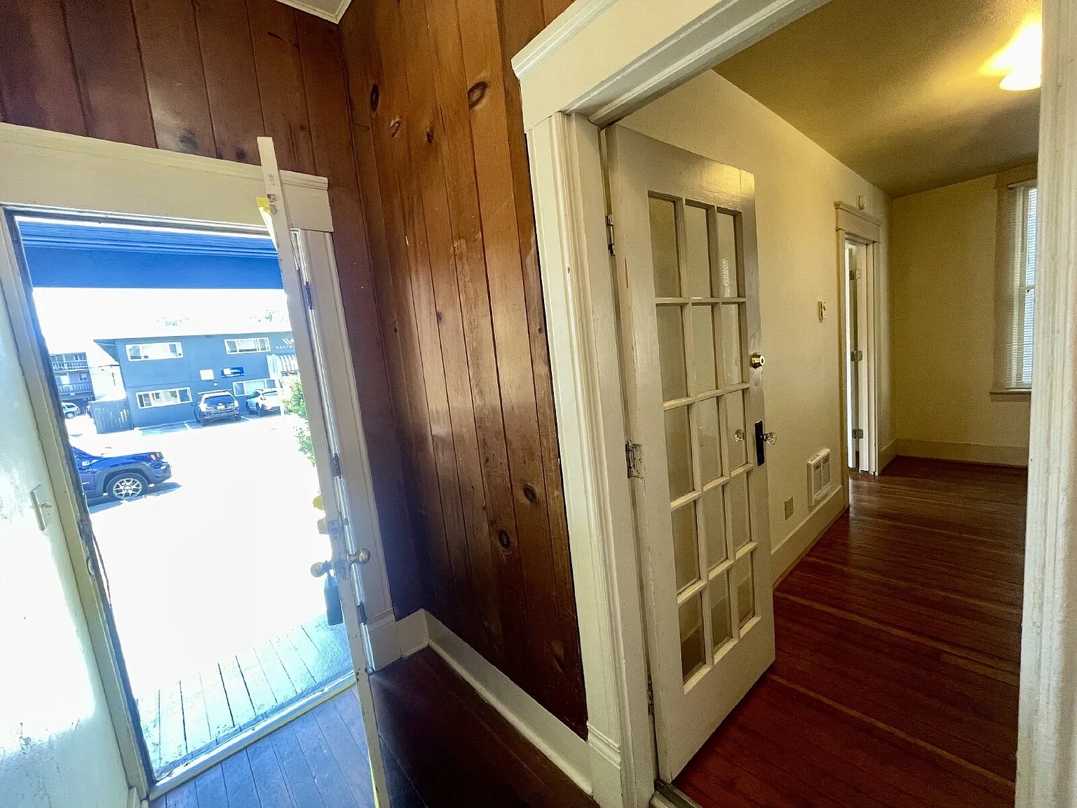 3 bed, 1.0 bath, $1,795 — Photo 2