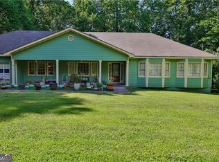 5118 Price Dr, Suwanee, GA 30024