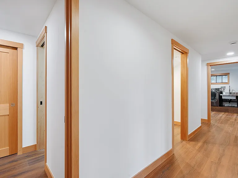 Glenmorrie Dr — Photo 26