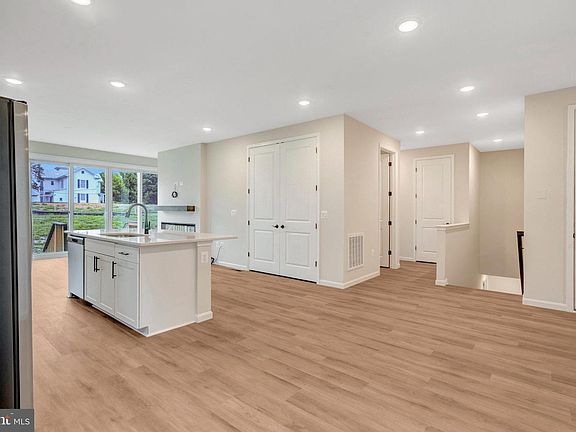 7th image of this home