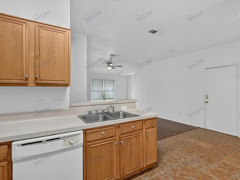 10340 Blackjack Oaks Dr — Photo 5