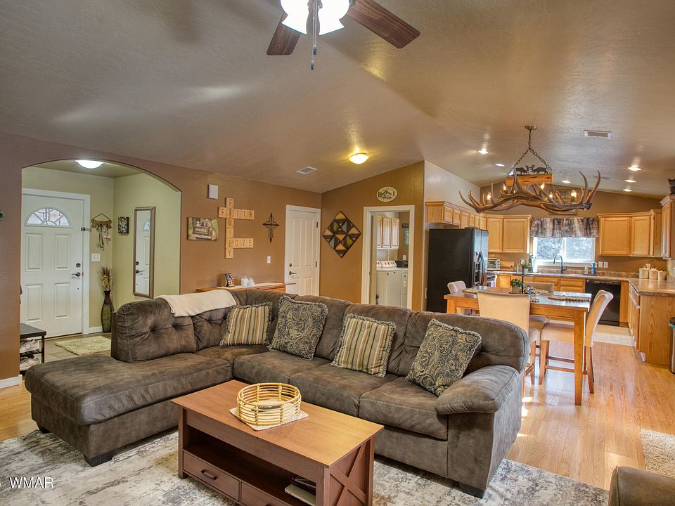 1st image of 1400 N Hidden Hollow Ln