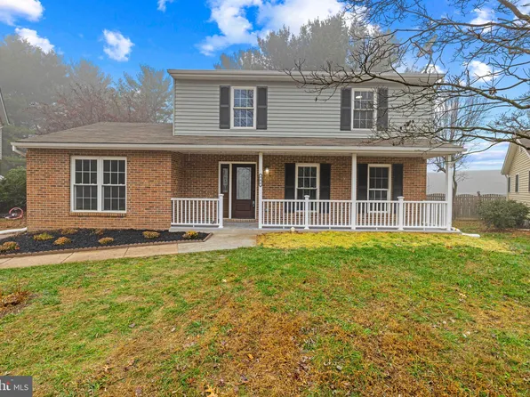 808 Trapper Ct, Hampstead, MD 21074