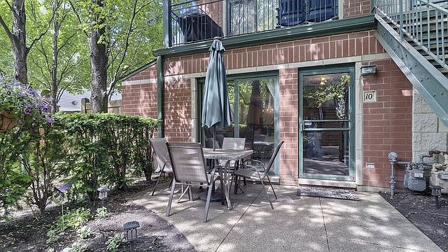 1st image of 1812 S Federal St Unit 10