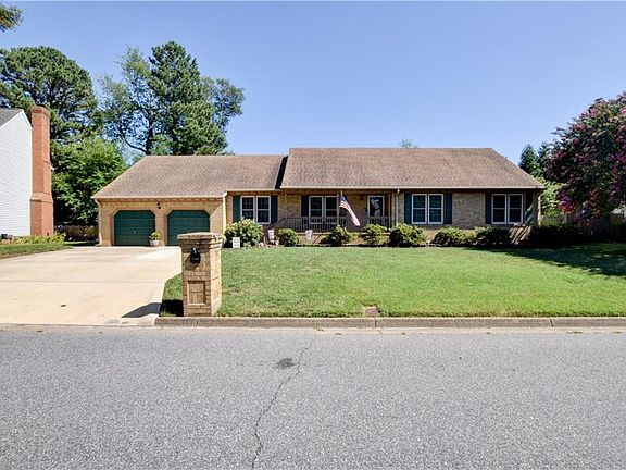 2nd image of 1305 Forest Point Dr