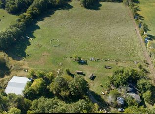 10800 N Nienaber Ln, Centralia, MO 65240