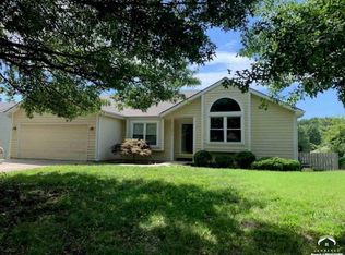 2613 Cranley St, Lawrence, KS 66046