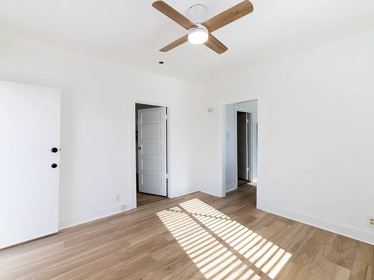 1610 Kearney St — Photo 4