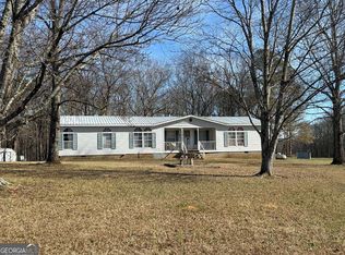 144 Duck Pond Rd, Roopville, GA 30170