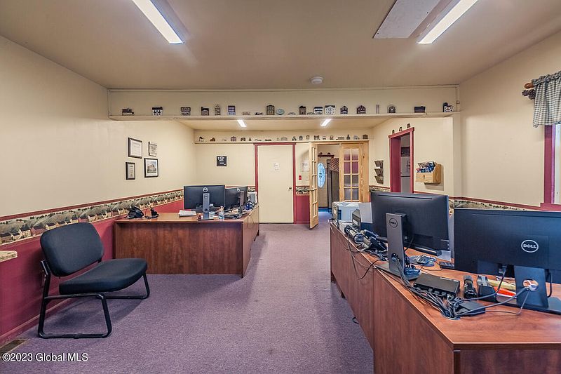 3rd image of 5243 Sacandaga Road