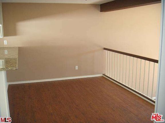 3rd image of 4758 La Villa Marina Unit B