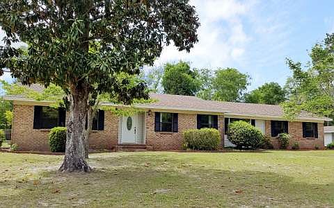 1st image of 134 SW Villa Ct