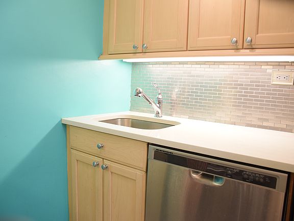 2nd image of 301 E 75th St APT 11C