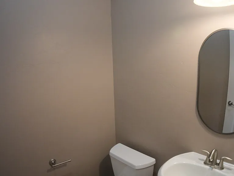 1313 Jordan Ave — Photo 9