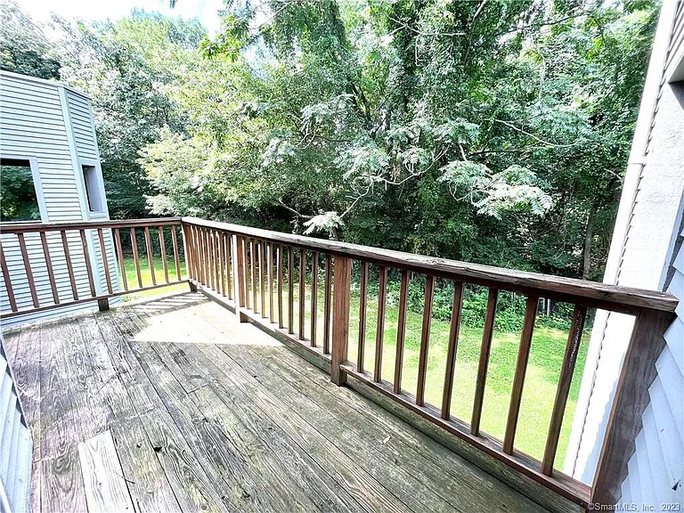 1410 Whitney Ave #B2 — Photo 8