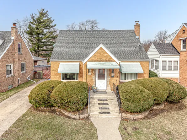 9206 S 52nd Ave, Oak Lawn, IL 60453