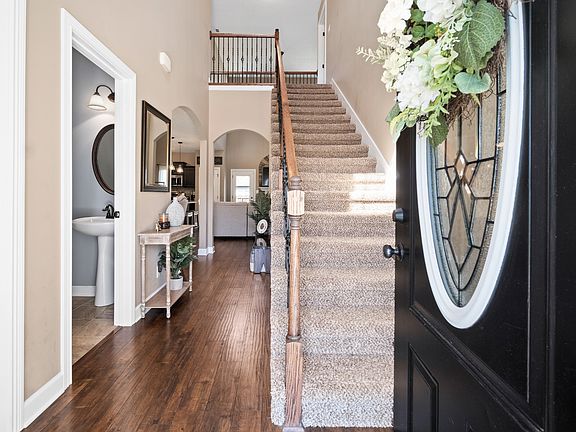5th image of 3756 Windhaven Dr
