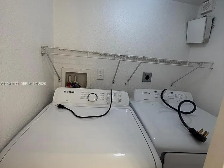 15410 SW 284th St #8205 — Photo 15