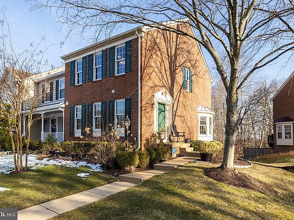 2nd image of 6610 Kelsey Point Cir
