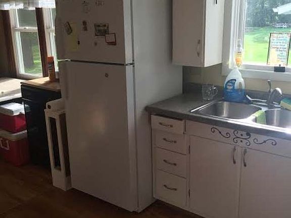 5th image of 944 Deleglise St