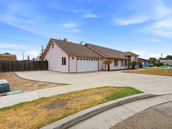 3rd image of 1487 Boyd Court