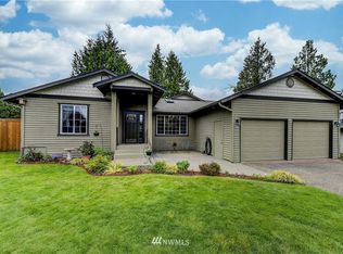 906 110th Pl SE, Everett, WA 98208